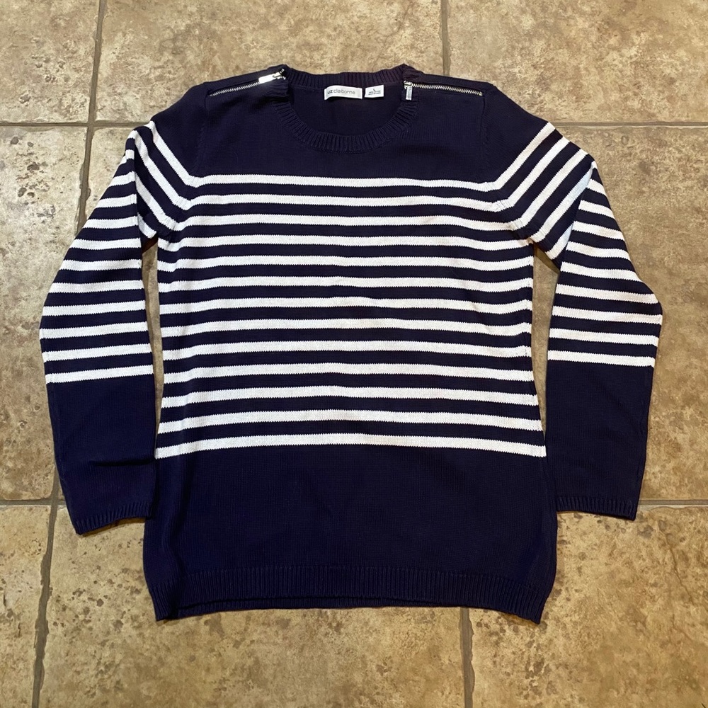 🎄Liz Claiborne Sweater 🎄